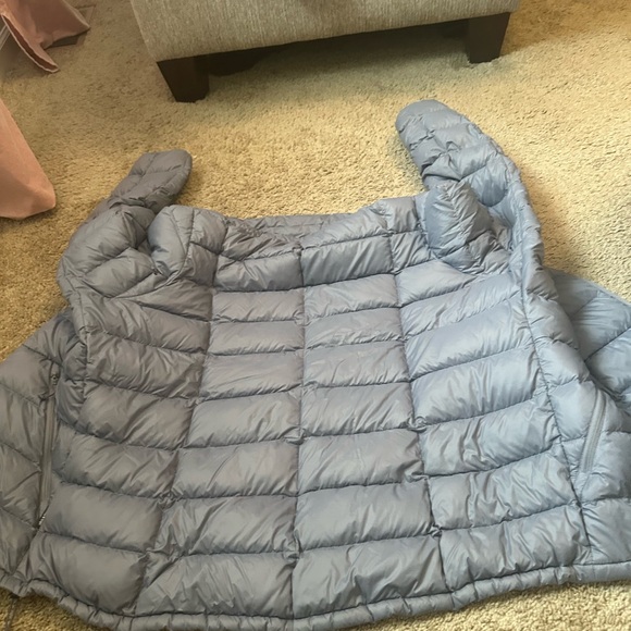 REI Co-Op Women's 650
Down Puffer Jacket Size 2XL - Picture 9 of 11